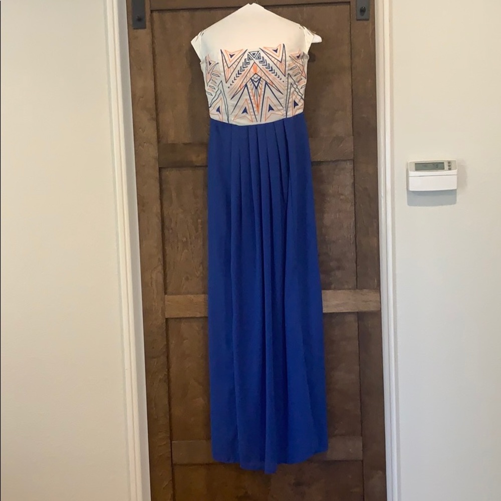 Gorgeous maxi dress
